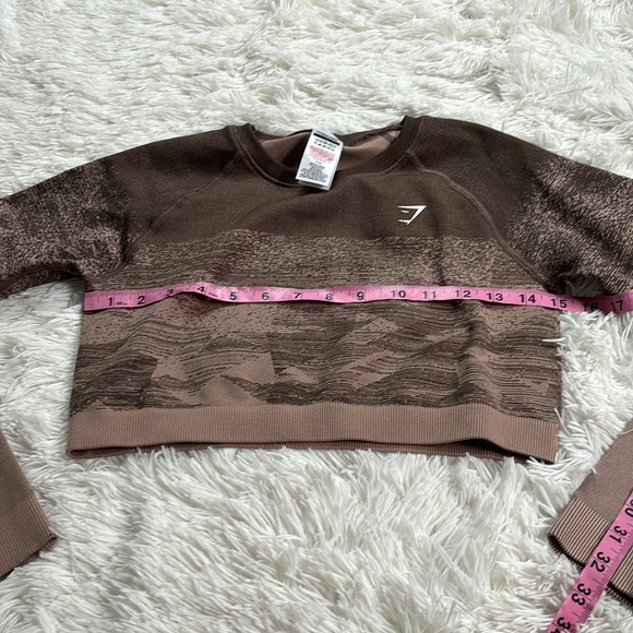 Gymshark Brown Adapt Crop Top - Picture 4 of 9